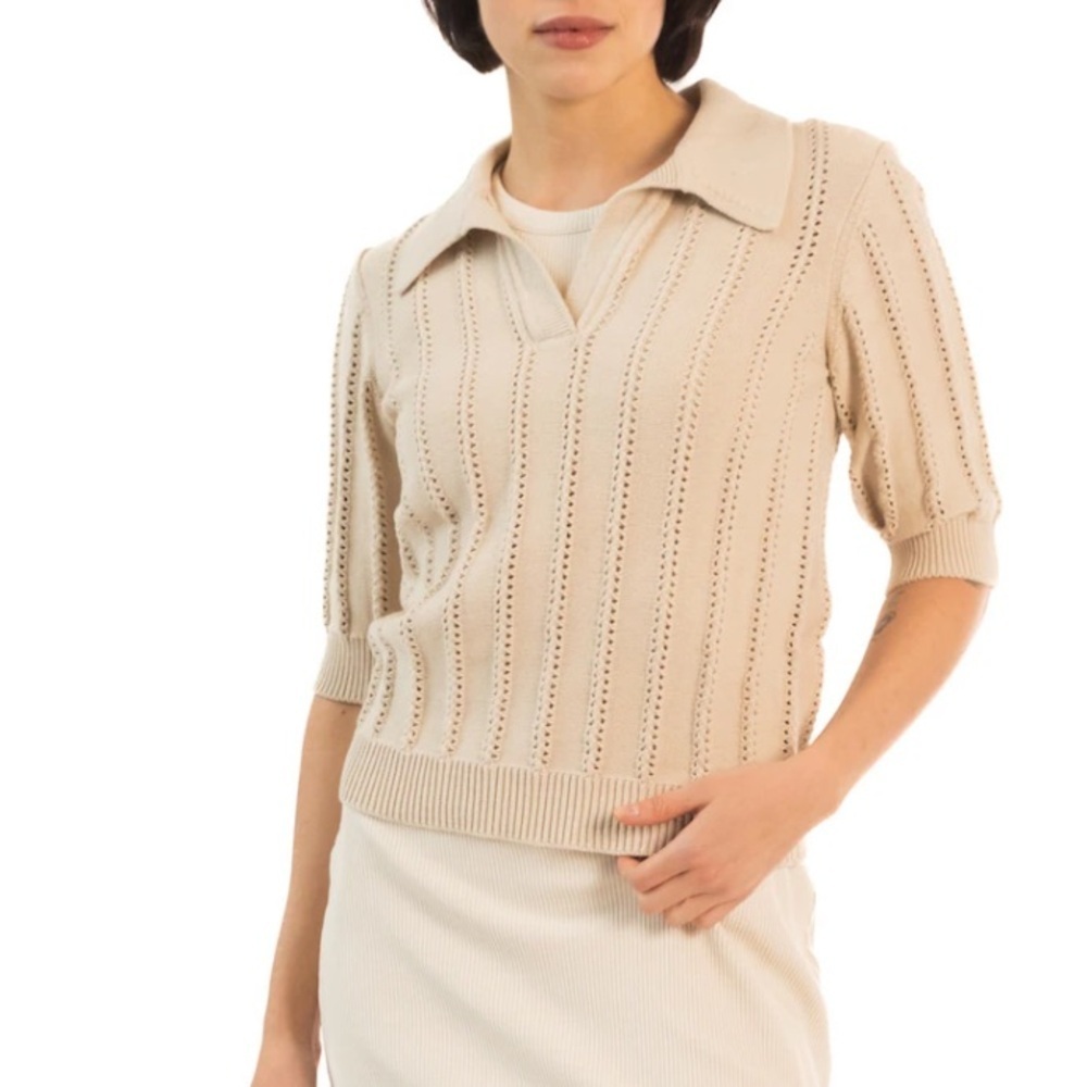 Paper Label Maggie cream Polo Knit Top size medium in Oatmeal